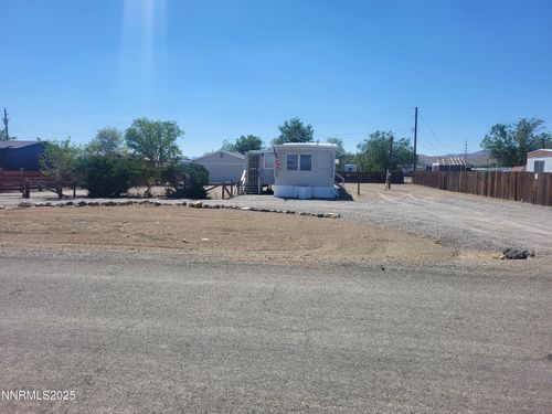 2565 Ramsey St, Silver Springs, NV, 89429-6938 | Card Image
