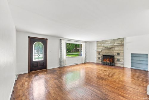 2525 Weststate Ct, Fort Wayne, IN, 46808-1762 | Card Image