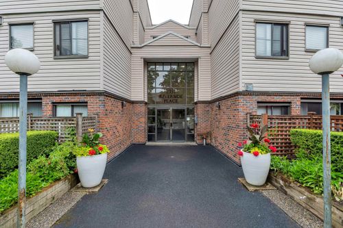 201-2357 Whyte Avenue, Port Coquitlam, BC, V3C2A3 | Card Image