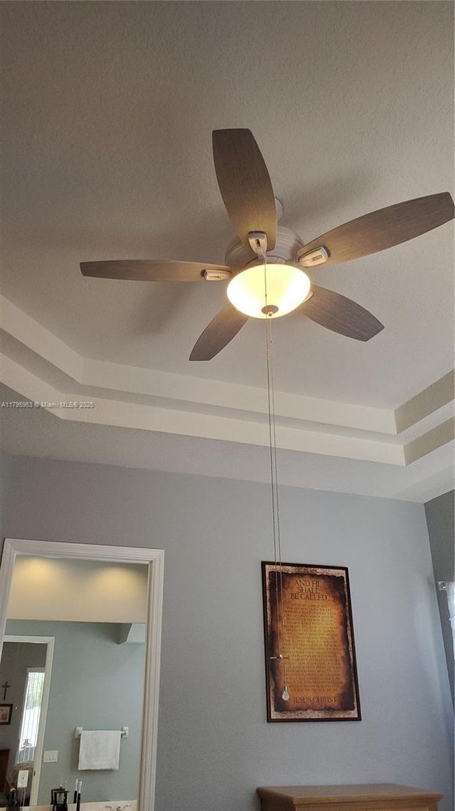 7310 Nw 17 Th Ct, House other with 4 bedrooms, 2 bathrooms and null parking in Pembroke Pines FL | Image 21