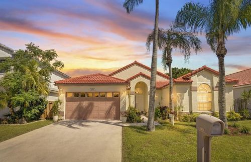 4969 Broadstone Cir, West Palm Beach, FL, 33417-8217 | Card Image