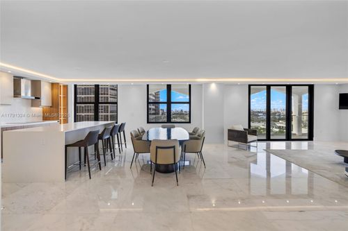17r-9801 Collins Ave, Bal Harbour, FL, 33154-1815 | Card Image
