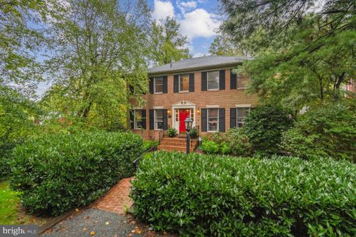 8911 Clifford Avenue, CHEVY CHASE, MD, 20815 | Card Image