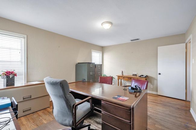 1605 N Big Spring St, Home with 0 bedrooms, 0 bathrooms and null parking in Midland TX | Image 21