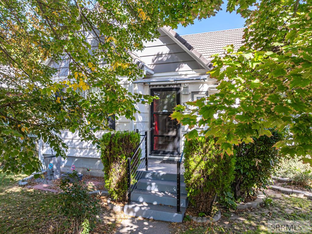 10th Ave, Pocatello, ID 83201
