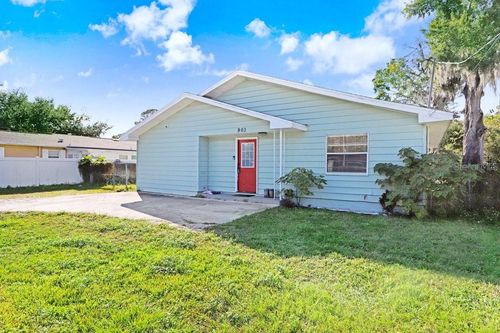 903 N Park Rd, PLANT CITY, FL, 33563-3958 | Card Image