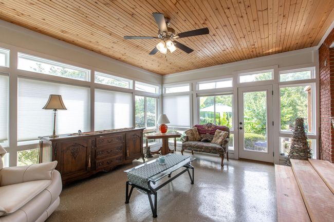 All season room | Image 19