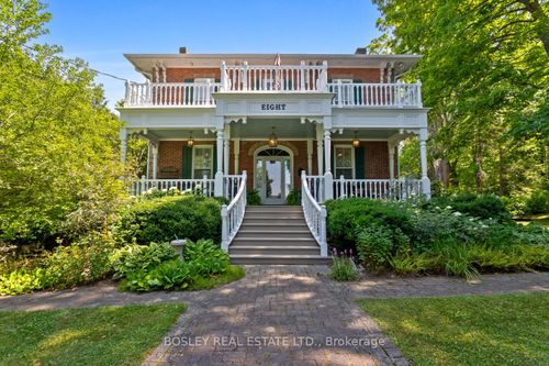 8 Gravel Rd, Millbrook, ON, L0A1G0 | Card Image