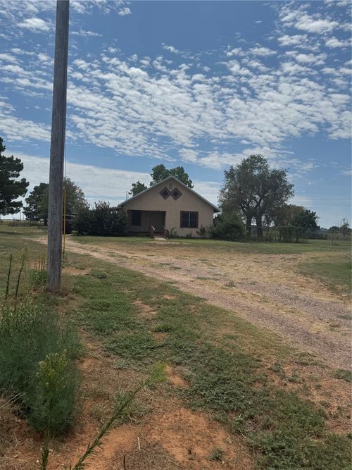 1516 S 8th St, Chillicothe, TX, 79225 | Card Image