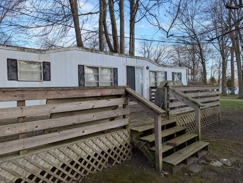 46382 Vine Ave, Bloomingdale, MI, 49026-9775 | Card Image