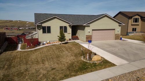 222 E Bengal Dr, Rapid City, SD, 57701-9618 | Card Image