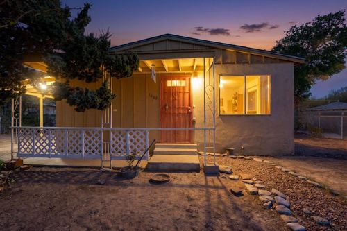 1625 Towner Ave Nw, Albuquerque, NM, 87104-2451 | Card Image