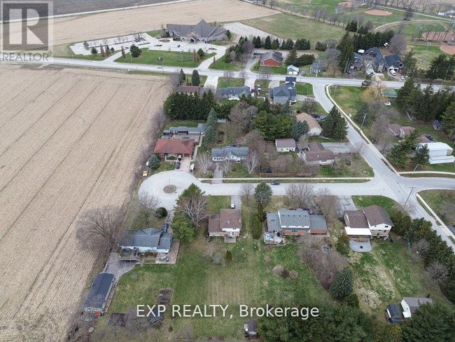 68 Thompson Pl, House other with 4 bedrooms, 2 bathrooms and 4 parking in Innerkip ON | Image 48