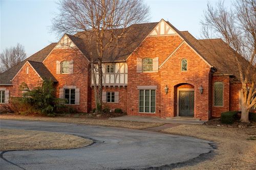 9600 Abby Ln, Yukon, OK, 73099-8565 | Card Image