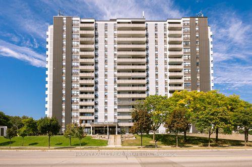609-2055 Upper Middle Rd, Burlington, ON, L7P3P4 | Card Image