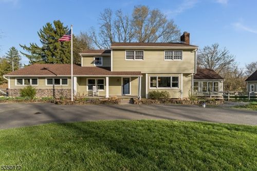 259 Millstone River Rd, BELLE MEAD, NJ, 08502-5607 | Card Image