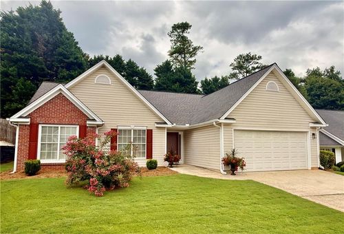 535 Suwanee East Dr, Lawrenceville, GA, 30043-3596 | Card Image