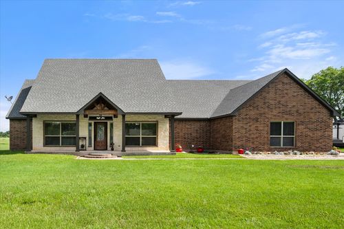 215 Northline Rd, Teague, TX, 75860-4145 | Card Image
