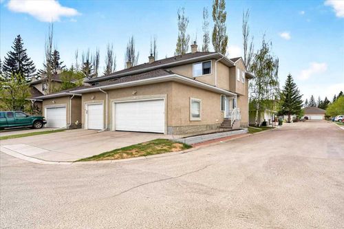 15 Cedarview Mews Sw, Calgary, AB, T2W6H8 | Card Image