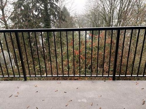 1924 Highview Pl, Port Moody, BC, V3H1N5 | Card Image