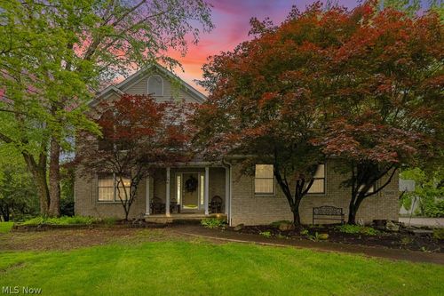 6962 Mapleridge Circle Nw, Canton, OH, 44718 | Card Image