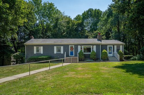 55 Central Ave, Paxton, MA, 01612-1568 | Card Image