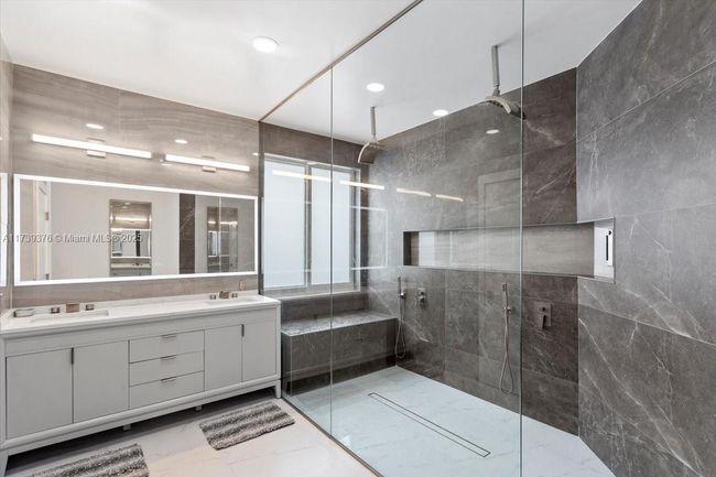 3847 Crestwood Cir, House other with 4 bedrooms, 4 bathrooms and null parking in Weston FL | Image 32