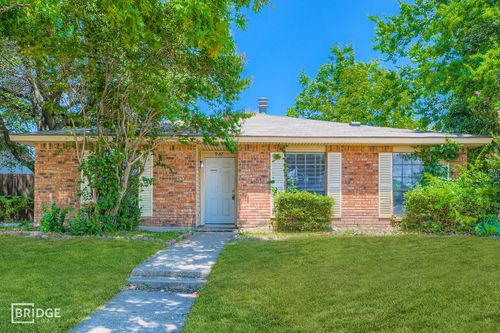 9117 Fairmont Cir, Rowlett, TX, 75088-4650 | Card Image