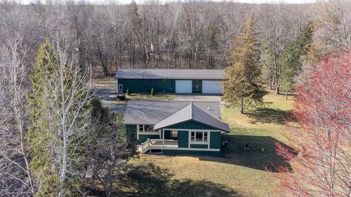 28308 Lakelawn Dr, Lindstrom, MN, 55045-9433 | Card Image