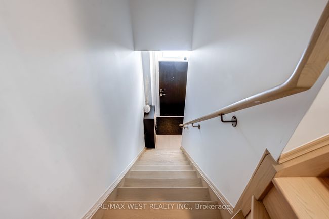 223 - 9570 Islington Ave, Condo with 3 bedrooms, 3 bathrooms and null parking in Vaughan ON | Image 4