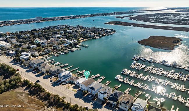 B - 440 Causeway Dr, Condo with 3 bedrooms, 3 bathrooms and 1 parking in Wrightsville Beach NC | Image 76