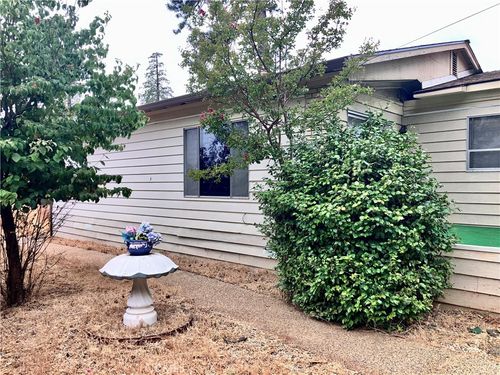 13715 Eureka Dr, Magalia, CA, 95954 | Card Image