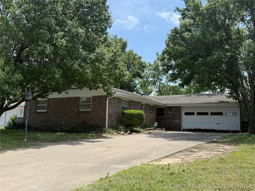 5409 Baylor Drive, Bartlesville, OK, 74006 | Card Image