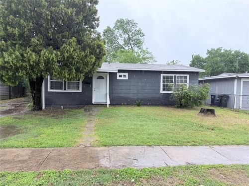 3705 Castleman St, Fort Worth, TX, 76119-2922 | Card Image