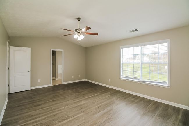 186 Whistle Way, House other with 3 bedrooms, 2 bathrooms and null parking in Locust Grove GA | Image 12