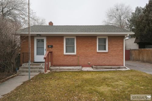 285 Lomax St, Idaho Falls, ID, 83401-2524 | Card Image
