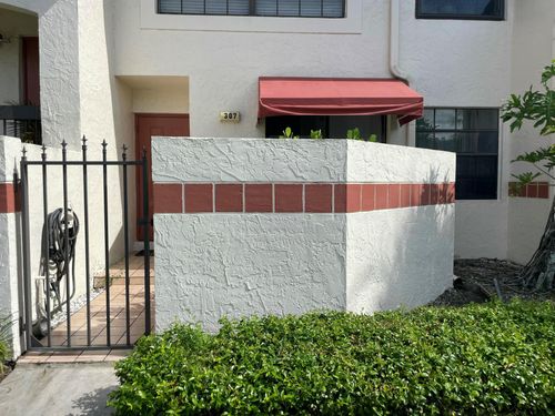 307 Liberty Ct, Deerfield Beach, FL, 33442-9106 | Card Image