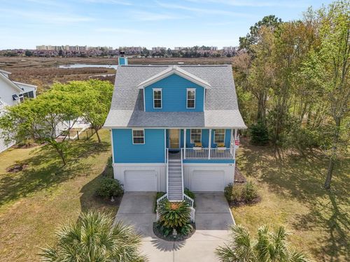 74 Marsh Point Dr, Pawleys Island, SC, 29585-7813 | Card Image