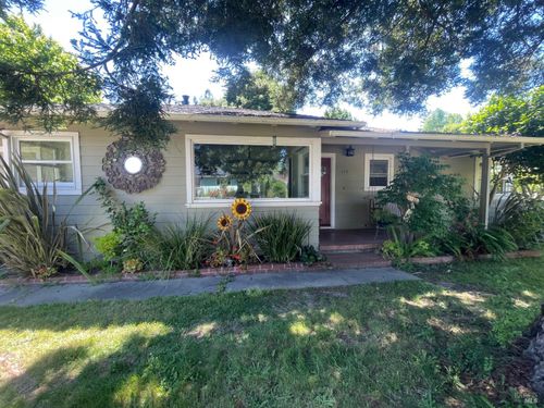 954 Norlee St, Sebastopol, CA, 95472-2751 | Card Image
