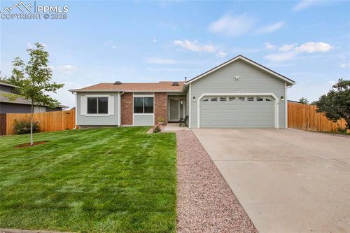 480 Athens Dr, Colorado Springs, CO, 80911-3801 | Card Image