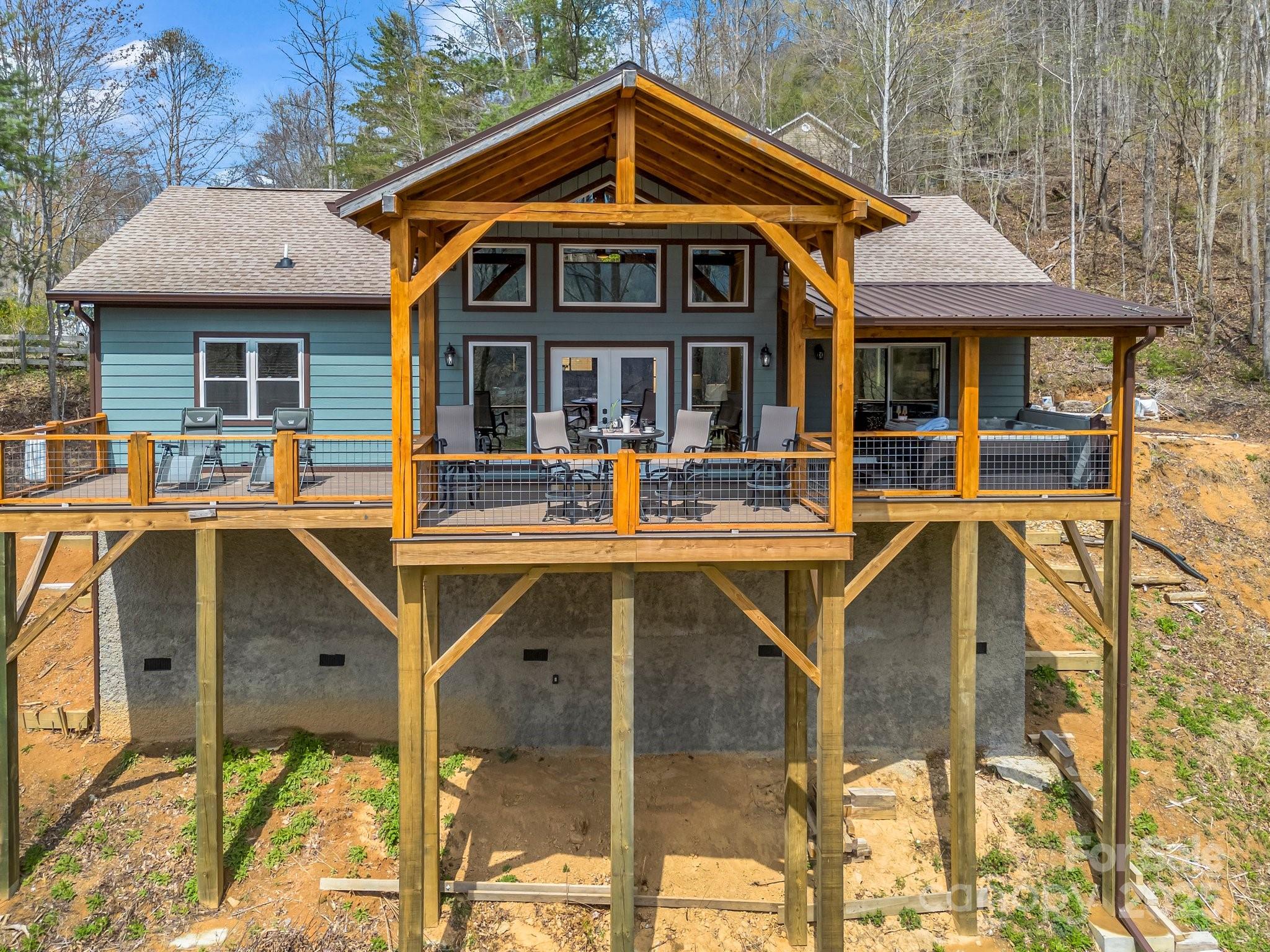 Residential in Hendersonville 3