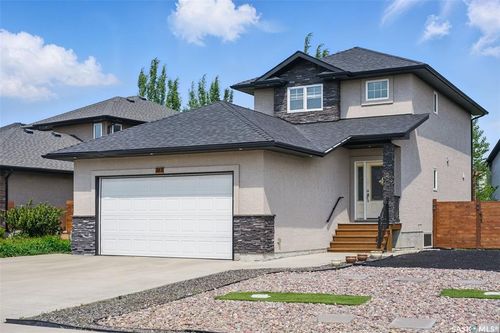 743 Sutter Cres, Saskatoon, SK, S7T0R5 | Card Image