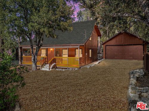2320 Zermatt Dr, Pine Mountain Club, CA, 93222-4236 | Card Image
