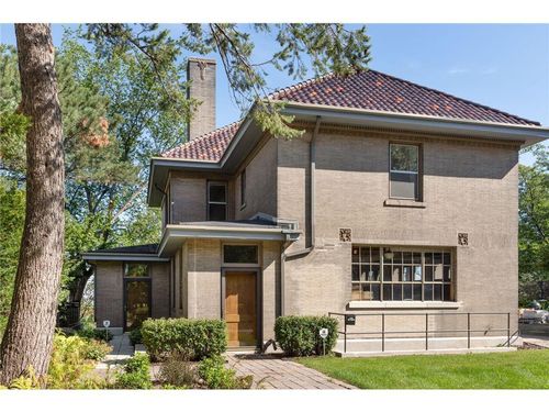 1720 Mount Curve Ave, Minneapolis, MN, 55403-1016 | Card Image