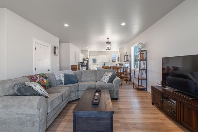 259 Meadow View Loop, House other with 3 bedrooms, 2 bathrooms and null parking in East Helena MT | Image 5