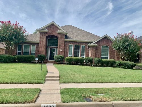1320 Burlington Dr, Plano, TX, 75025-3437 | Card Image