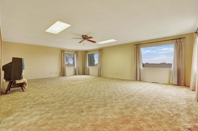 425 W 700 N, House other with 4 bedrooms, 2 bathrooms and 2 parking in Paul ID | Image 4