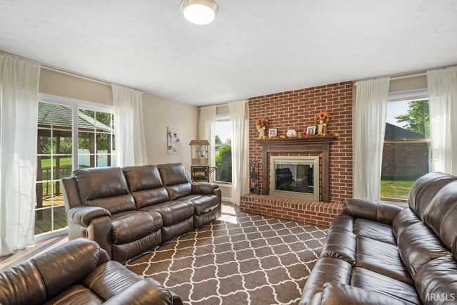 230 Meadows Dr, House other with 4 bedrooms, 3 bathrooms and null parking in Greentown IN | Image 11