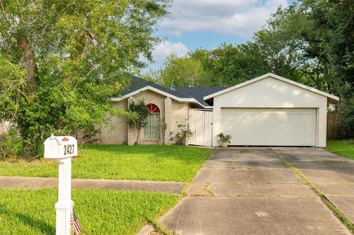 2427 Fairgreen Dr, Missouri City, TX, 77489-6017 | Card Image