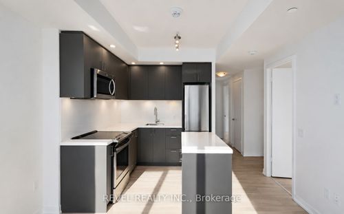 219e-8868 Yonge St, Richmond Hill, ON, L4C1Z8 | Card Image